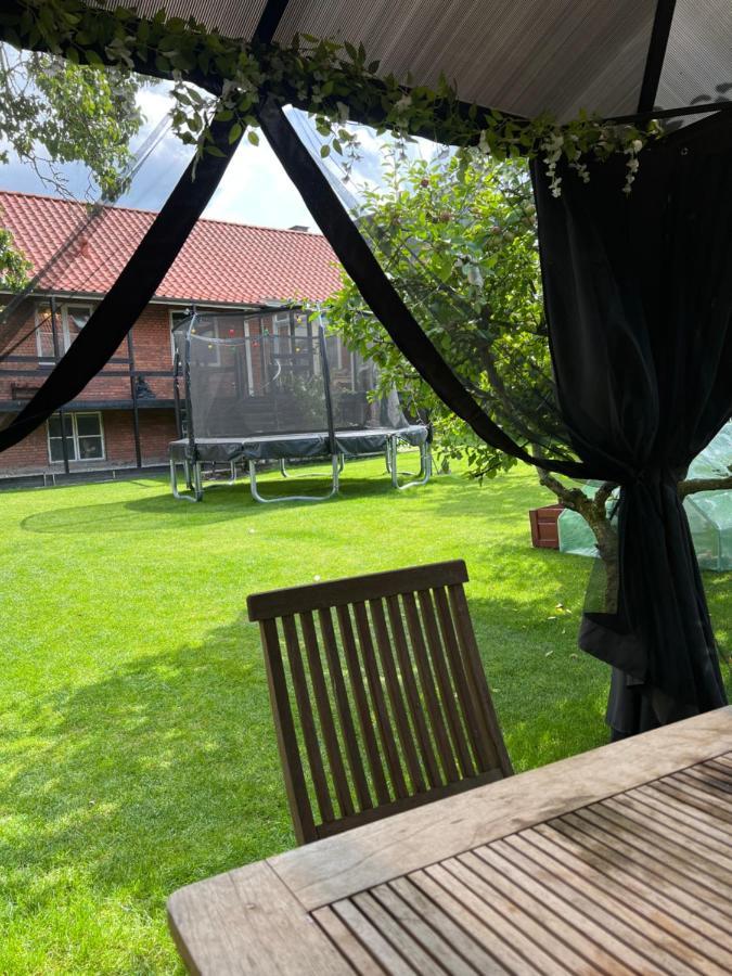 Unik Bnb Midt I Byen Herning Exterior foto